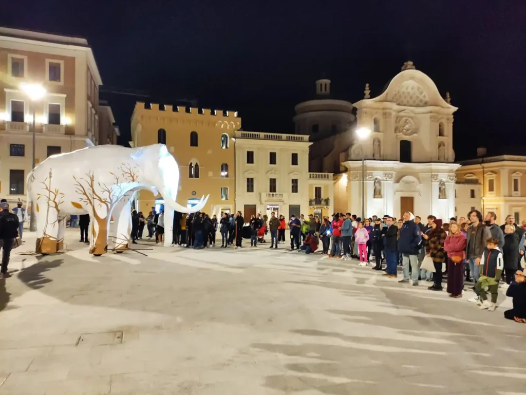 Imagine per mammut-centro-storico