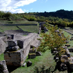 immagine per Visita guidata del Parco archeologico di Amiternum